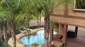 Crocodile Lodge cc - Image 3