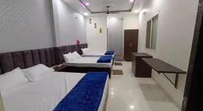 JAI BHOLE HOME STAY - Image 4
