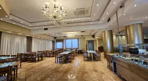 Grand Platon Hotel - Image 5