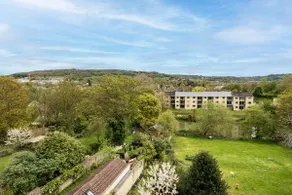 Luxurious GRAND 6 BR Home in BATH Perfect for Groups & Sleeps 12 - Image 5