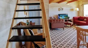 Beachfront, Tirana Guest House - Image 3