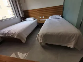 Great Wall Hotel - Image 5