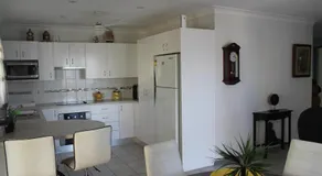Voll ausgestatteter Bungalow mit Grill, Terrasse und Garten | Ideal für Homeoffice - Image 3