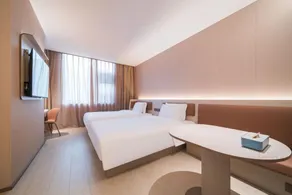 HanTing Hotel (Yichang Jiefang Road Pedestrian Street Erma Road) - Image 4