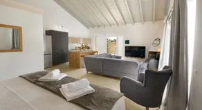 Kalokairia Residence - Image 2