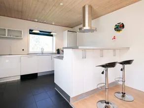 4 person holiday home in Oksbøl - Image 4