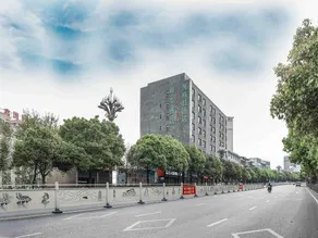 Hetai Express Hotel - Image 4