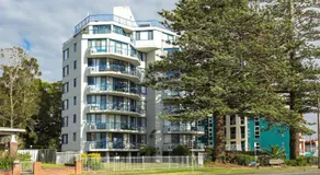 Heritage 301 - Image 5