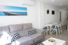 Málaga SEA Apartment Piscina - by N&N LUXE PROPERTIES - Image 5