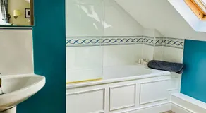 The Boatside Inn - Image 3