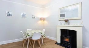 Cosy near centre Edinburgh apartment - Image 5