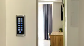 MARTHINIS Luxury Suites - Image 4