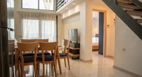 Evi Seaside Suites - Image 2