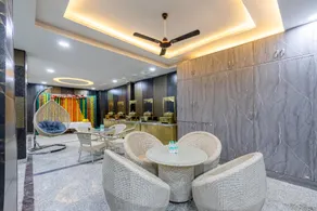 Amaze Stays Couple Friendly Hotel - Image 2
