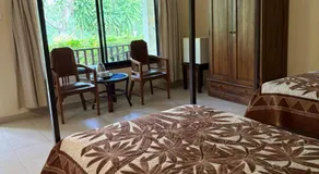 Raja Gardens Hotel - Image 2