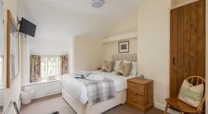 The Royal Oak - Image 5