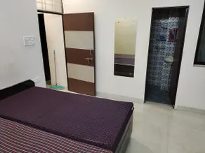 Cozy 2BHK Home on agoda - Image 3