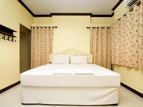 Bangrak Resort - Image 3