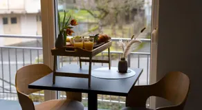 Double Room with Breakfast Free Parking and EV ready - Image 2