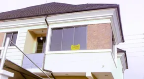 Stunning 3-Bed House in Lagos - Image 5
