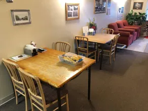 Americas Best Value Inn - Image 3