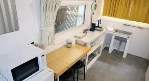 Artist's Studio - Image 3