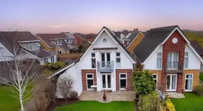 Sun Set House With Hot Tub - Image 5