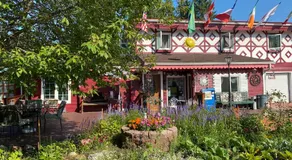 Billie's Backpackers Hostel - Image 4