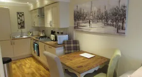 Apartment 2 - Image 3