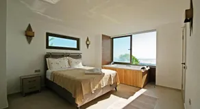 Villa With a Private Heated Pool, Jacuzzi, Overlooking Spectacular Views Of The Sea - Image 2
