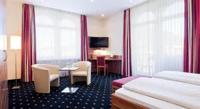 Hotel Panorama - Image 2