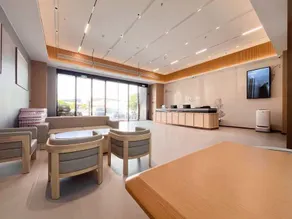 Lanting Holiday Hotel - Image 3