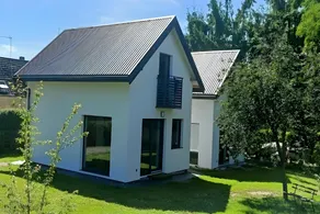 New, comfortable holiday home by the sea - Image 1