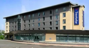 Travelodge Derby Cricket Ground - Image 3
