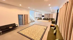 4 Bedrooms villa for rent - Image 3
