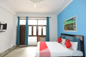 Hotel O Paradise Pearl Hotel Near Iskcon Temple Noida - Image 3