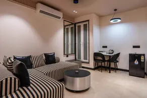 Micasa Suites - Image 4