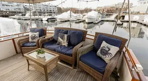 2BR Spacious & Comfy 43' Yacht - Heat & AC - On the Freedom Trail - Best Nights Sleep - Image 5