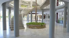 Luxury 3 Beds Villa Inside Resort - Image 5
