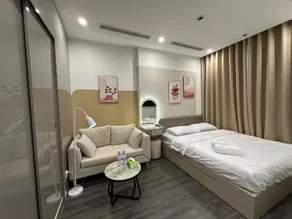 Luxhomes Tonkin2 Vinhomes Smart City - Image 2