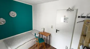 Hostel 45 - Image 3