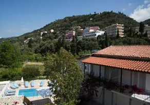 Efi Apartments - Image 5