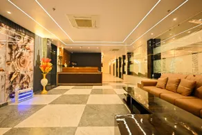 Madhuram Hotel - Image 3