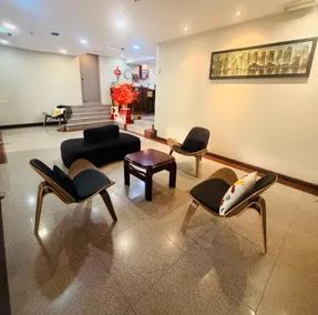 River Park Hotel - Image 2