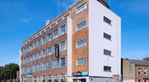 Travelodge Carlisle Central - Image 5