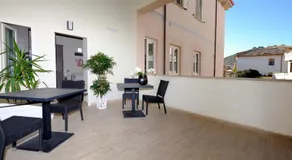 EOS Room and Breakfast - Image 4