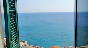 Appartamento nel borgo con splendida vista sul mare - Image 3