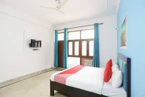 Hotel O Paradise Pearl Hotel Near Iskcon Temple Noida - Image 2