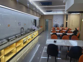 Vienna Hotel 5.0 Zhangzhou Fulongcheng - Image 5