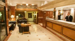 King Hotel - Image 4